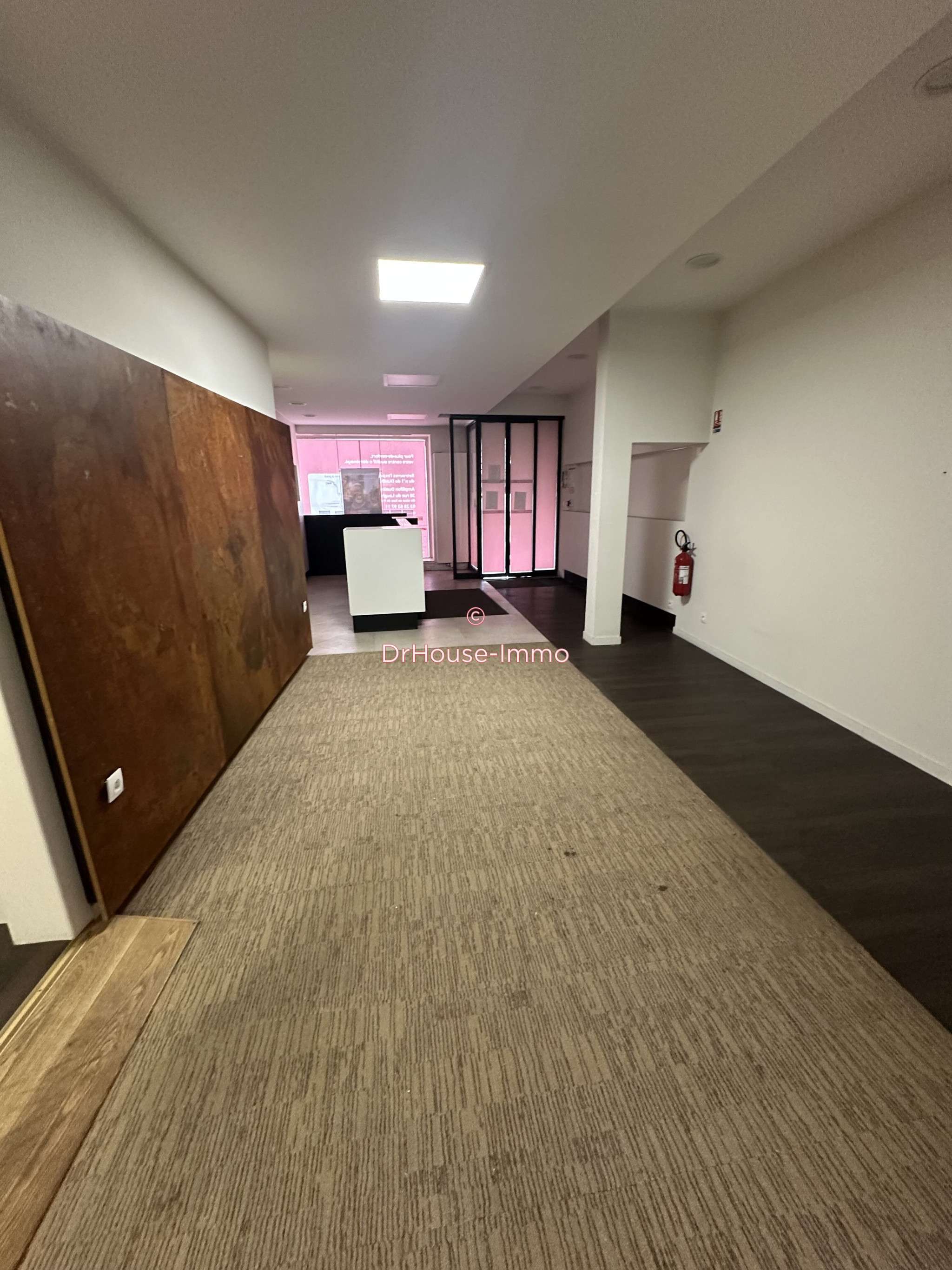 Vente spacieux local commercial 140m² à Dunkerque