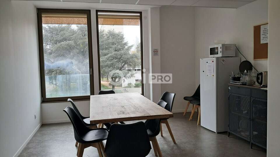 A louer bureaux 19m² à Pau quartier Saragosse