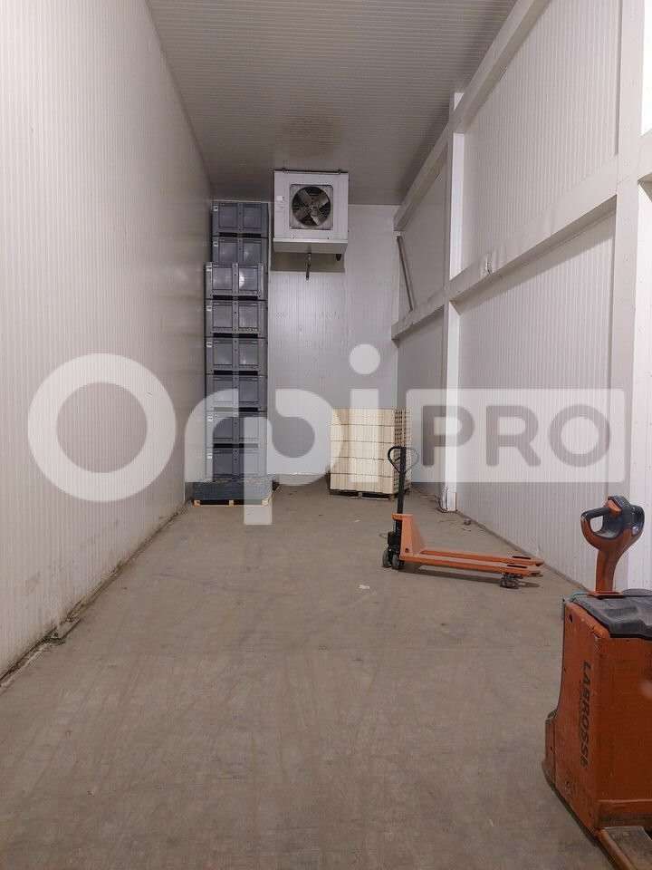 A louer local de stockage à isolation thermique