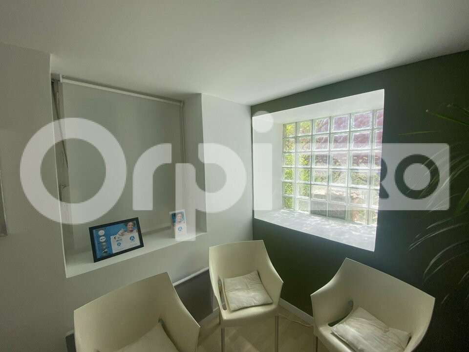 Vente cabinet dentaire occupé 57m² à Montanay