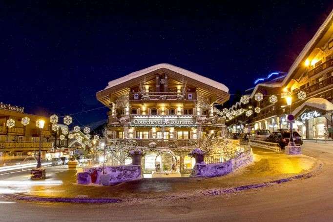 Vente murs commerciaux libres 330m² à Courchevel