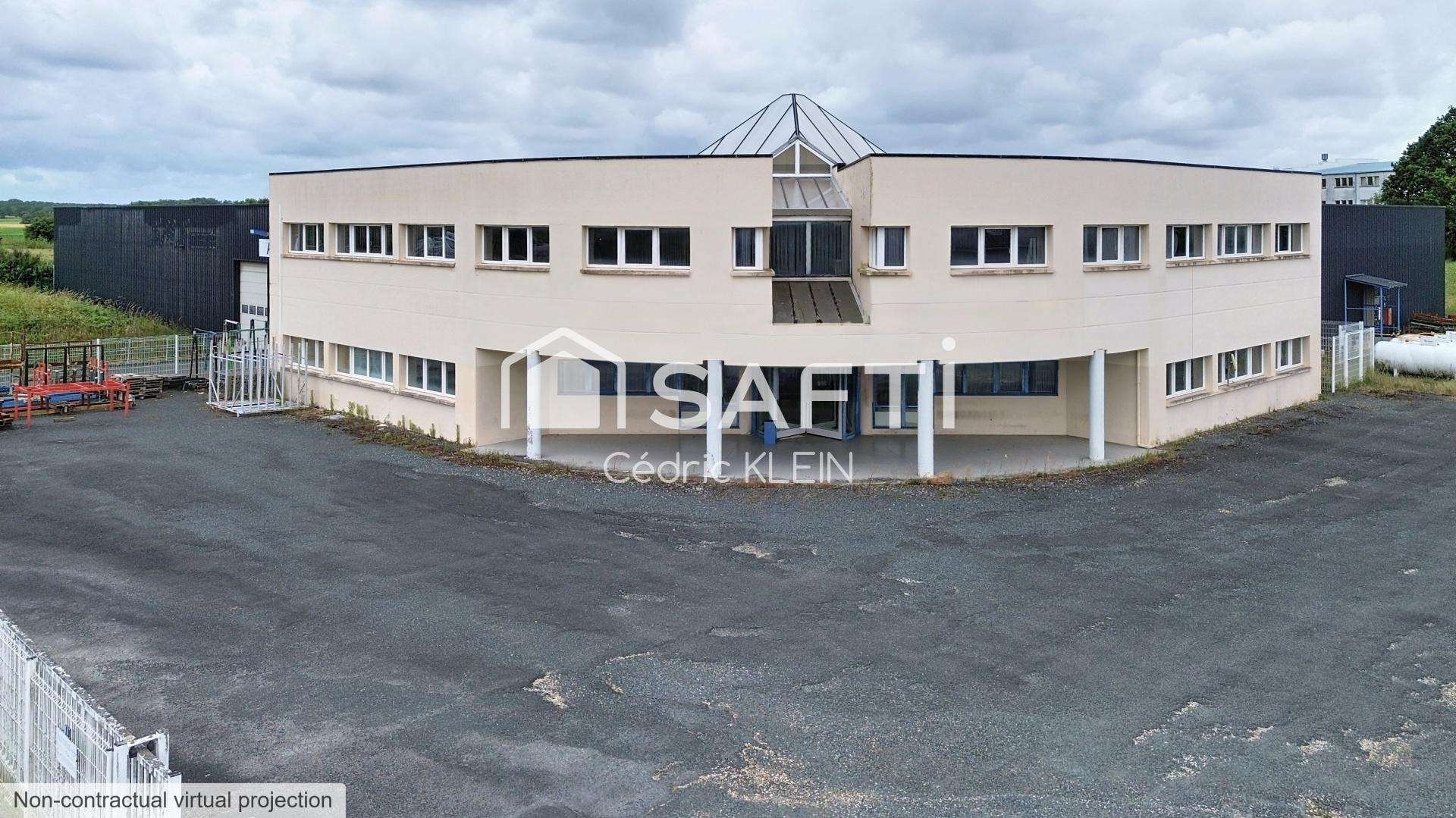 Vente local industriel avec terrain à Ardentes