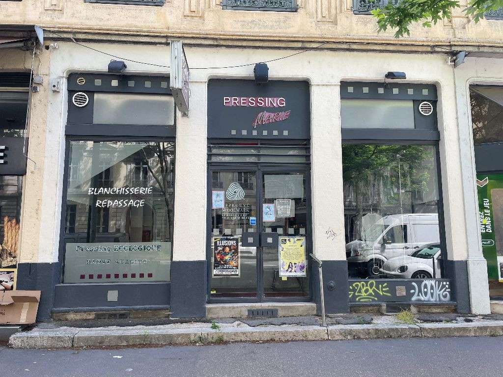 A louer local commercial 45m² à Lyon 69006