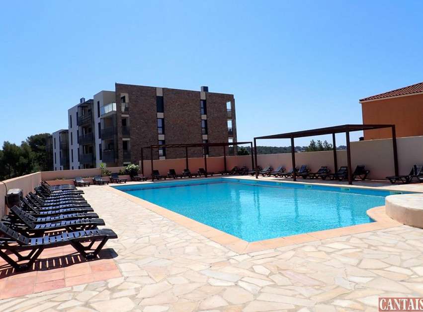 Exclusif ! Camping station balnéaire Côte d'Azur !