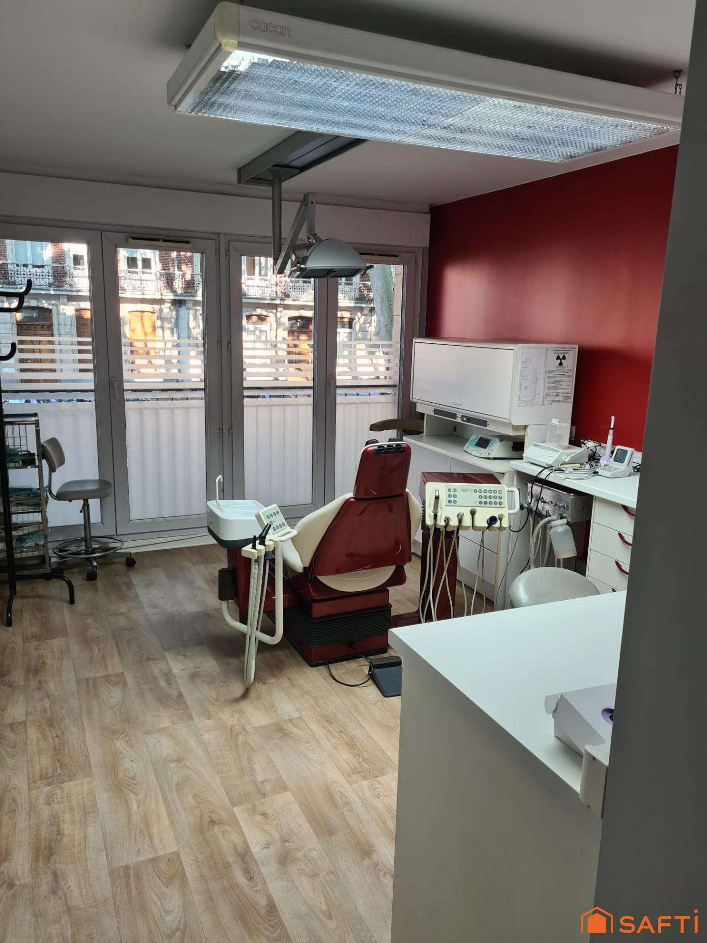 Vente bureaux cabinet dentaire 94m² coeur de Lille