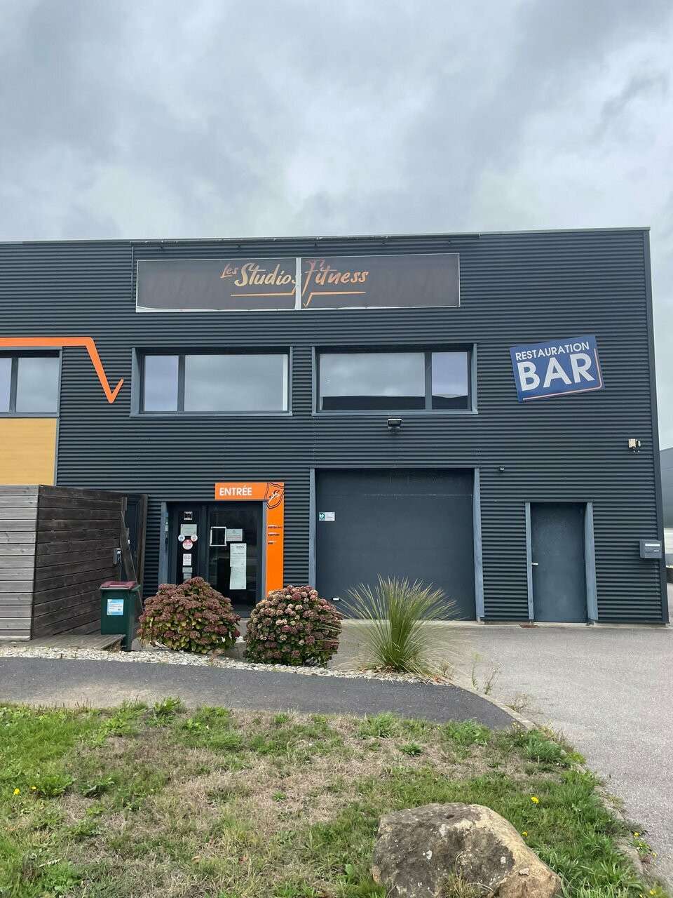 A louer local d'activité 373m² à Guipavas Prat Pip