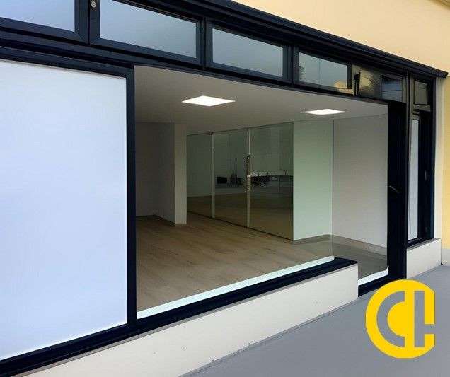 AV cabinet médical 92m² Collonges au Mont d'Or