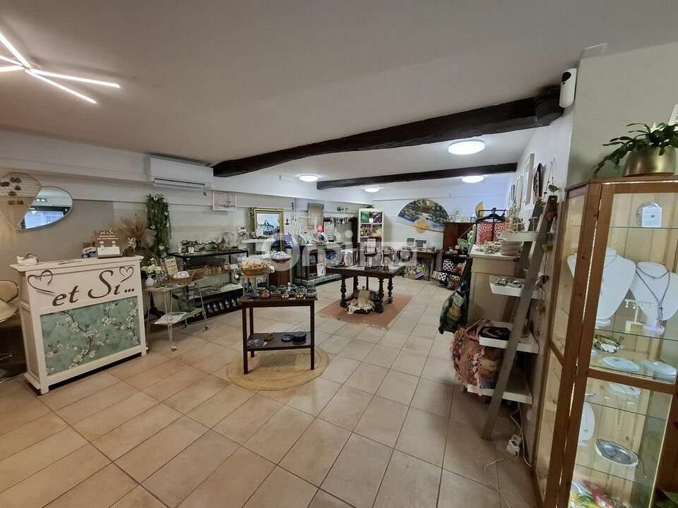 Location local commercial 60m² Mont-de-Marsan