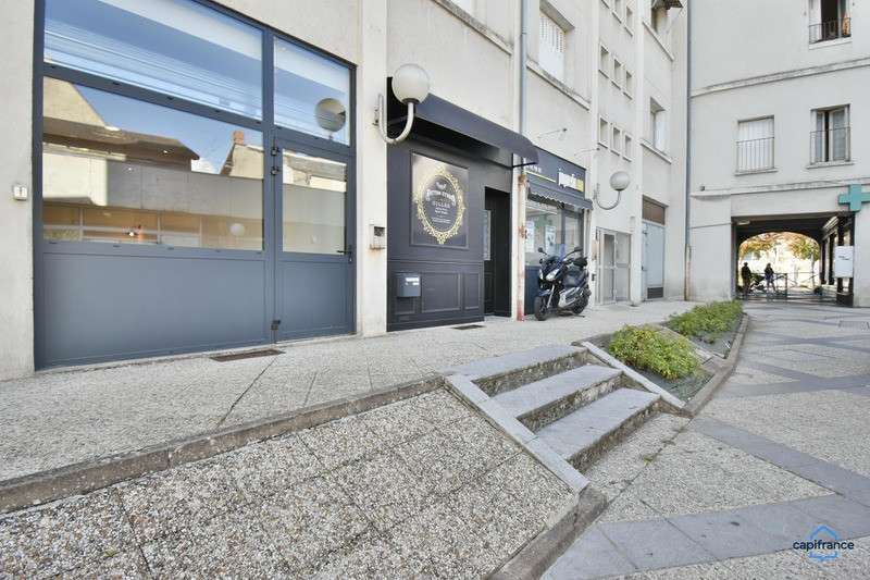 Local commercial rénové 46m² à louer à Romorantin