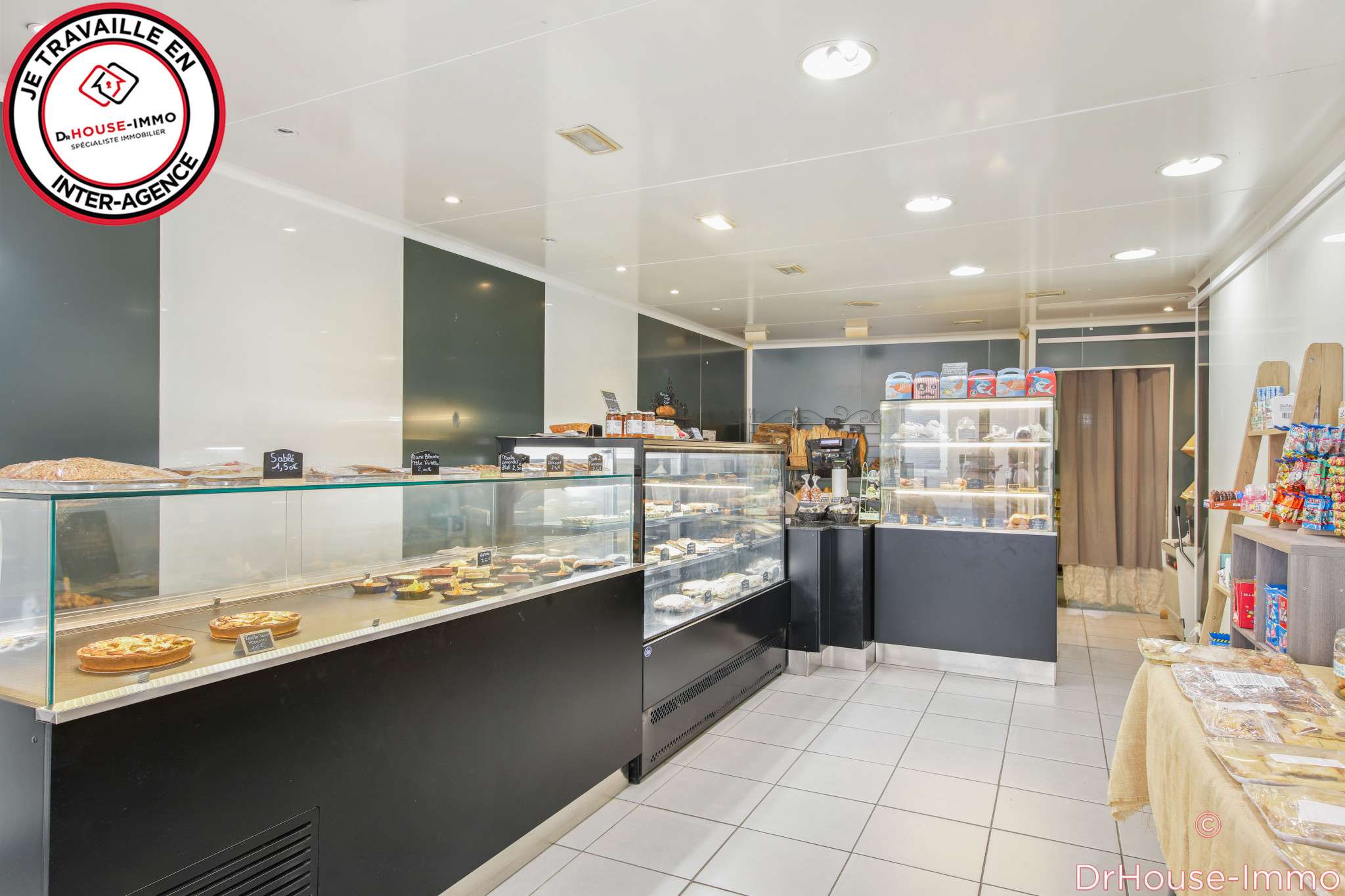Vente boulangerie pâtisserie snacking 70m² à Cuers