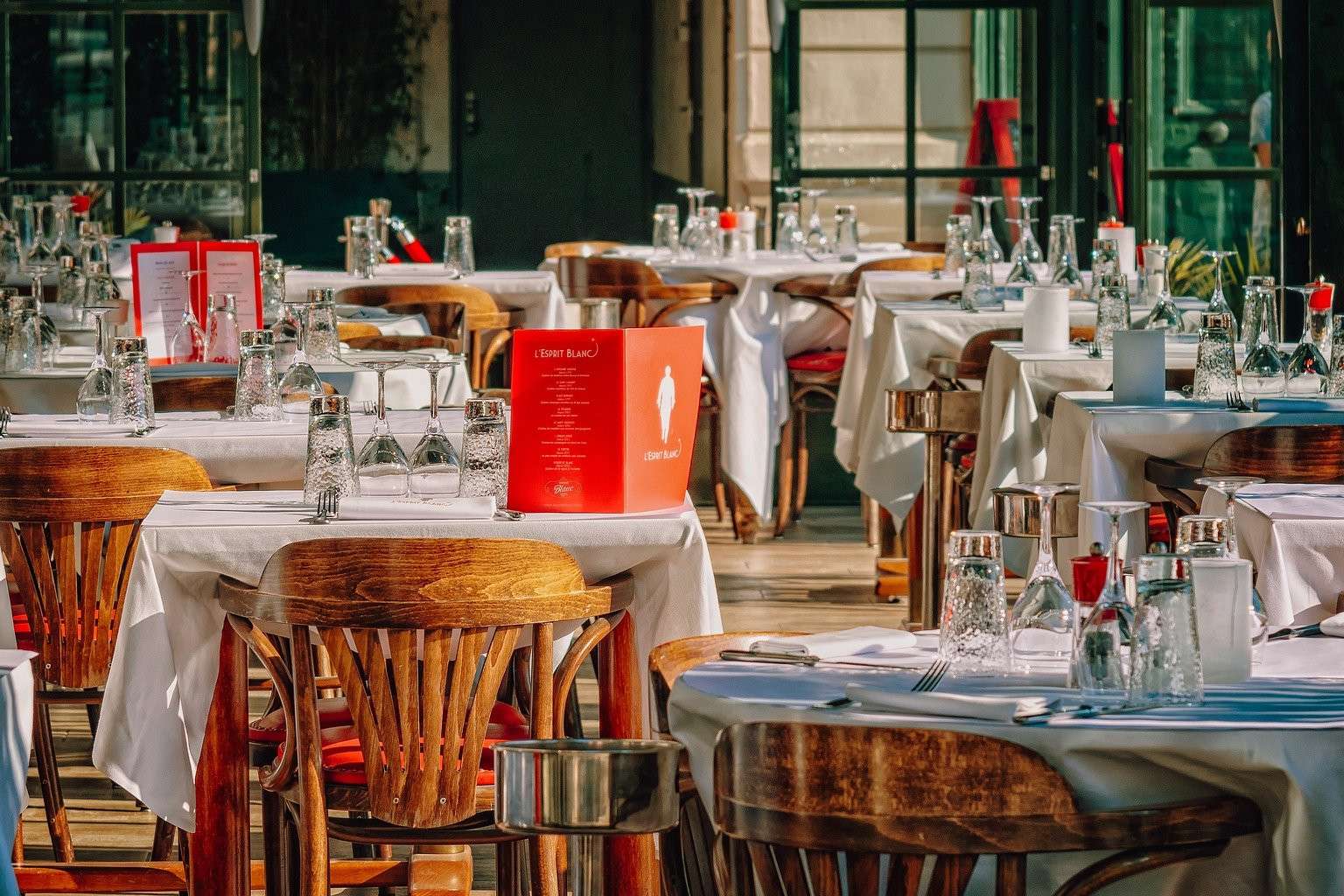 Vente restaurant en angle à Paris Rive Gauche