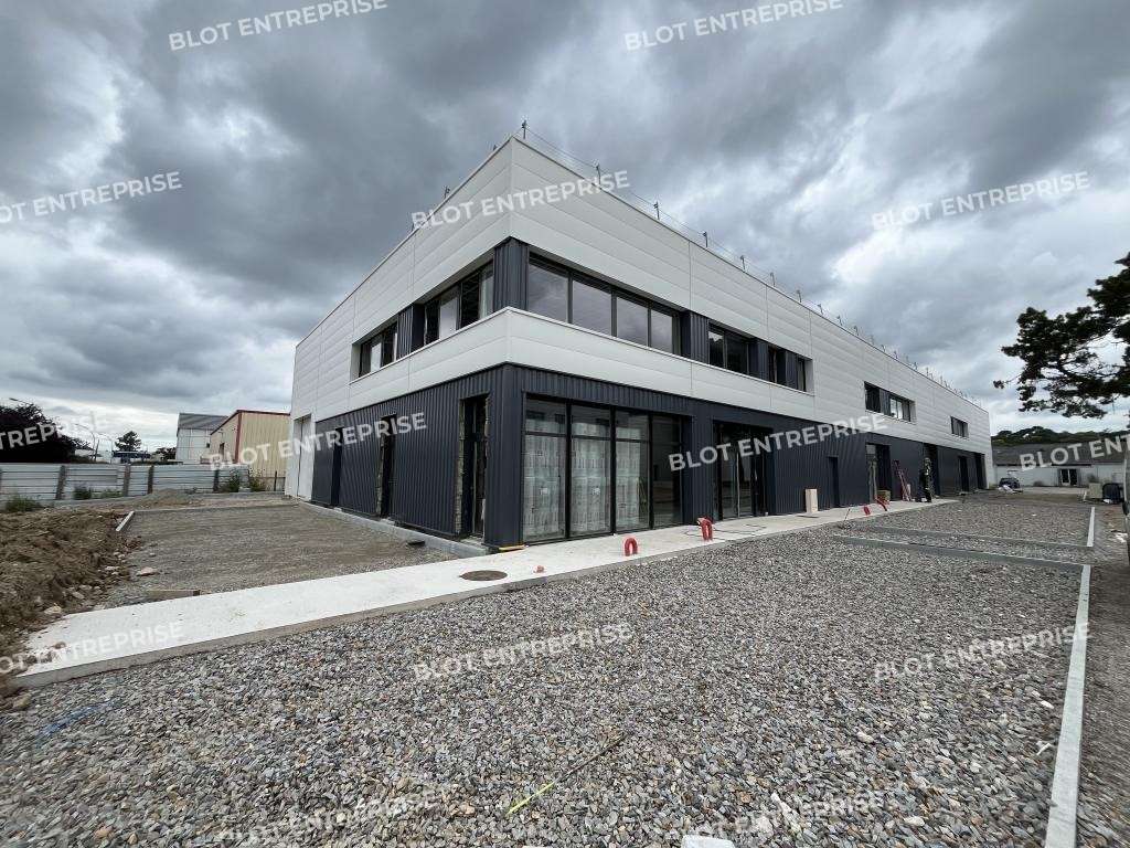 A louer local neuf 286m² à St-Herblain Atlantis 