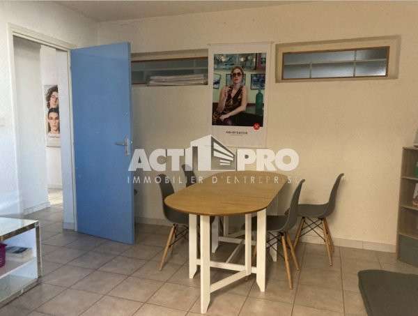 Vente ensemble immobilier de 817m² à Perpignan