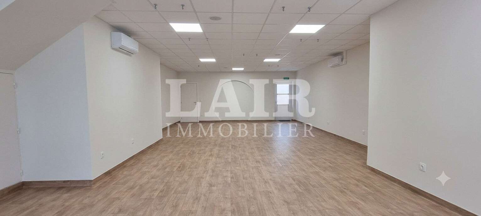 A louer local d'activité de 180m² centre Alençon