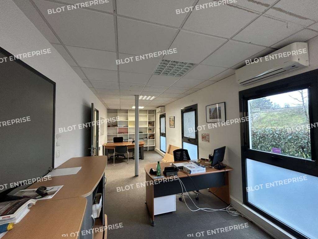A louer bureaux de 134m² en RDC à Saint-Herblain