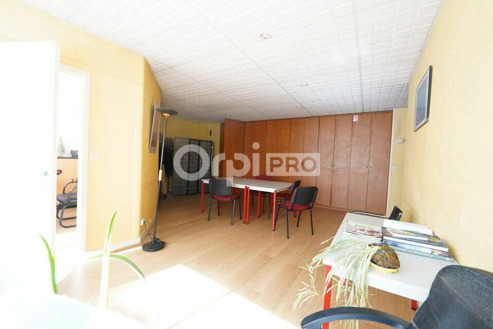 Bureaux à louer 80m² à Lyon 6e