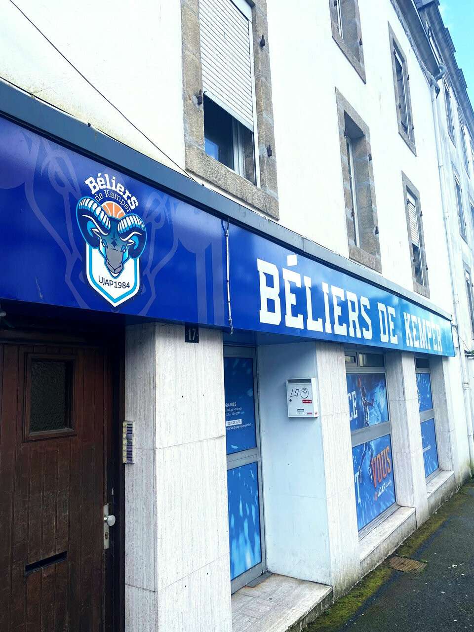 AV bureaux/local commercial proche centre Quimper
