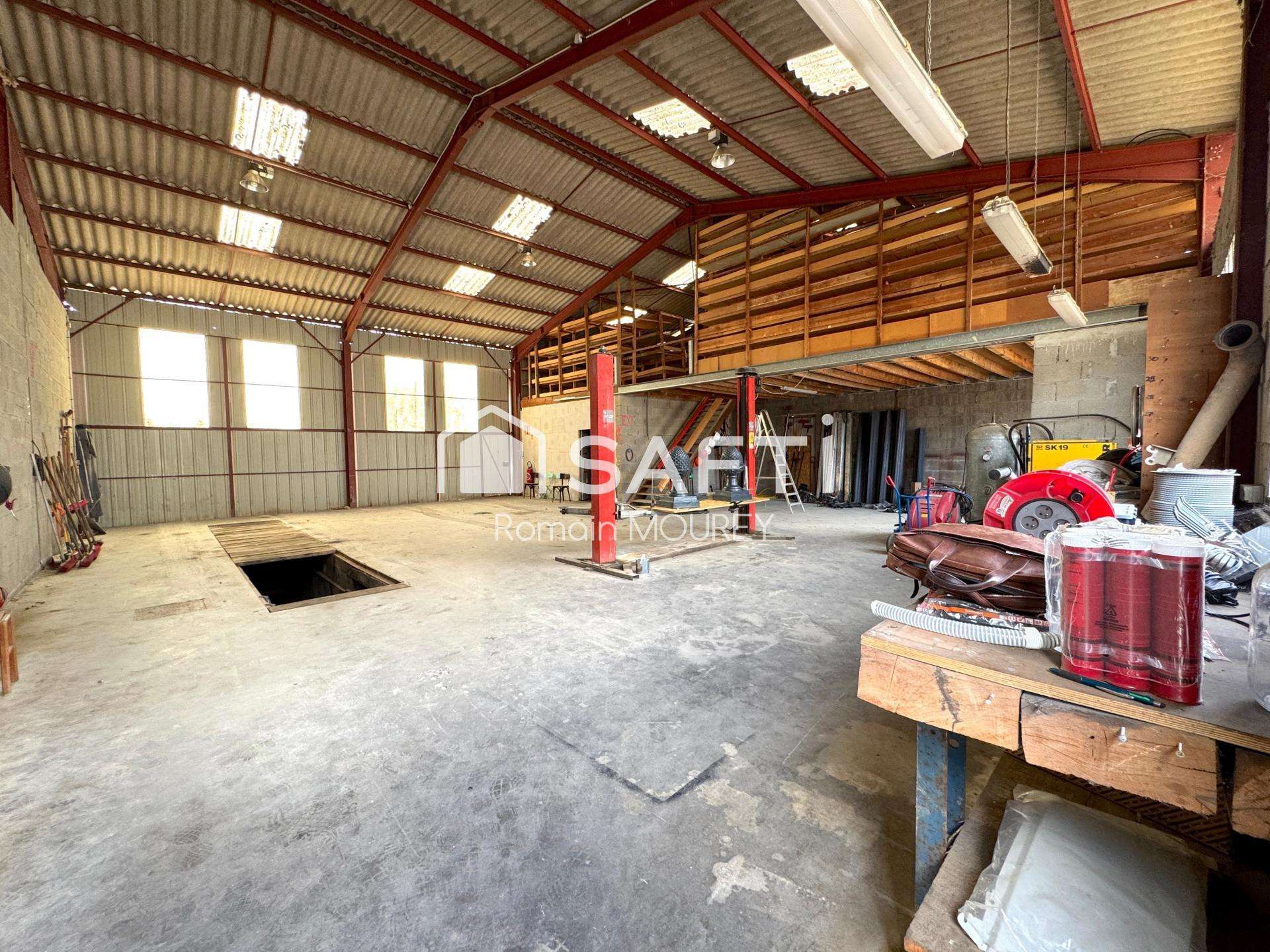 Vente bâtiment de 230m² à Lons le Saunier