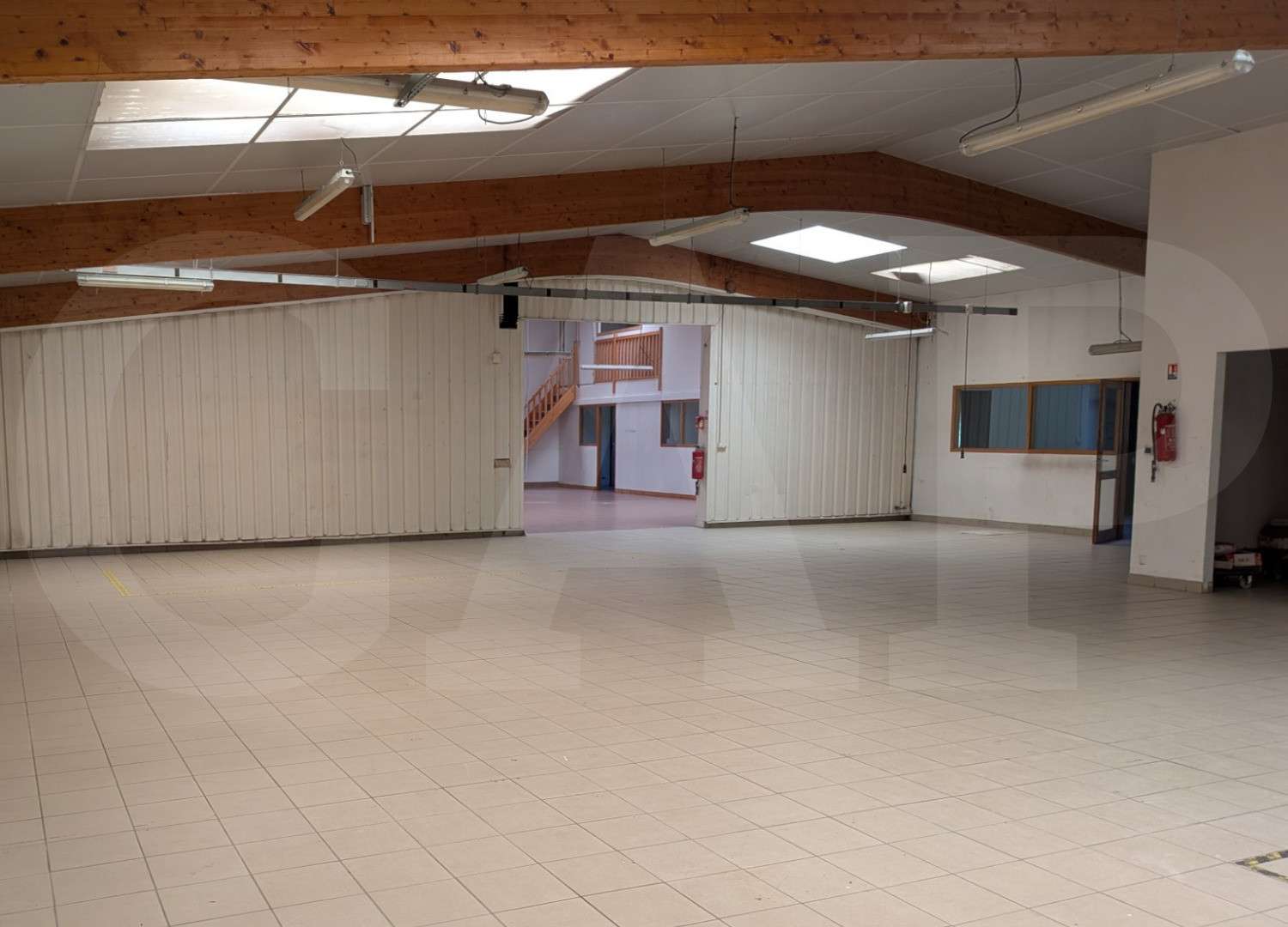 AV ou AL bâtiment d'activités 700m² à Vannes Ouest