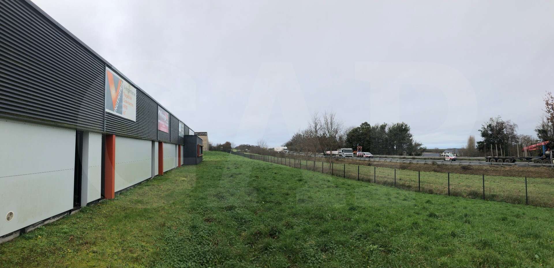 Vente local d'activité 560m² à Lamballe RN12