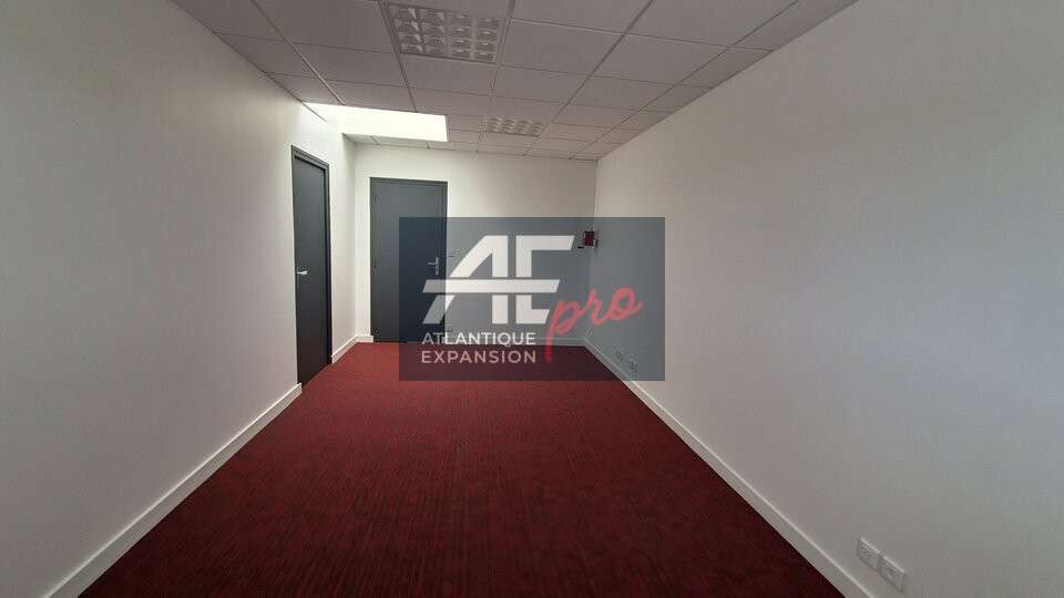A louer bureau de 20m² à Saint-Nazaire empl N°1