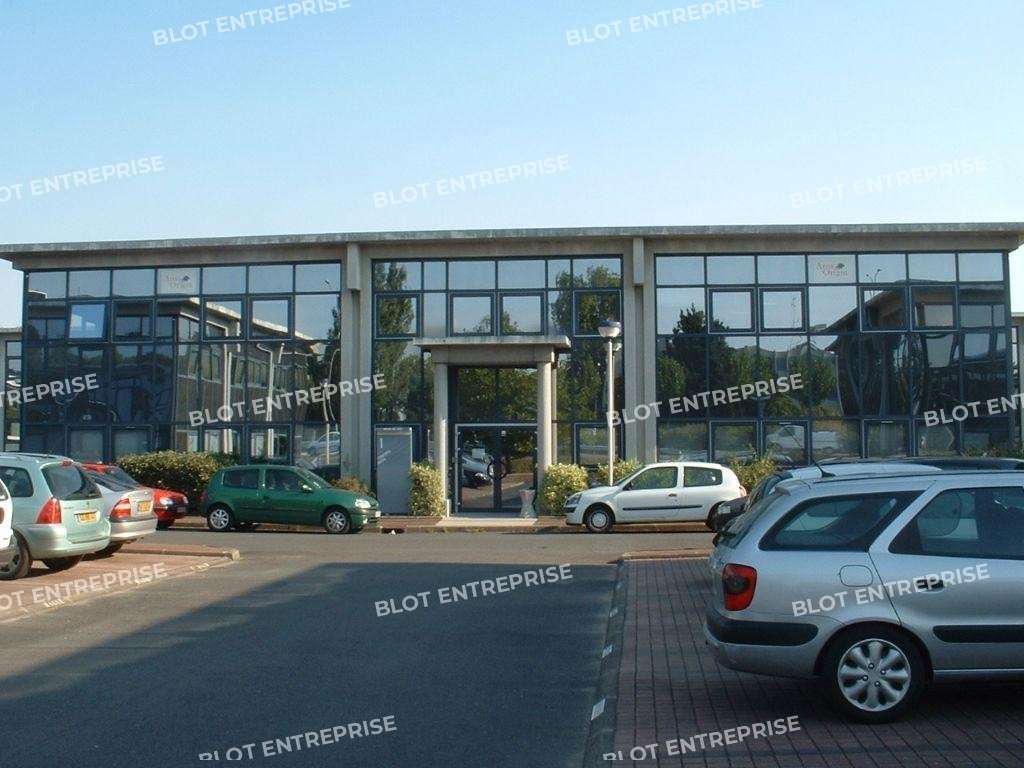 A louer bureaux 237m² Nantes parc de l'Aubinière