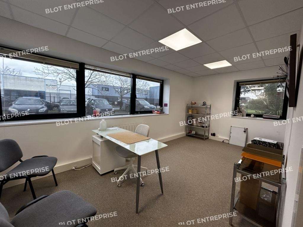 A louer bureaux 83m² à Sainte-Luce-sur-Loire