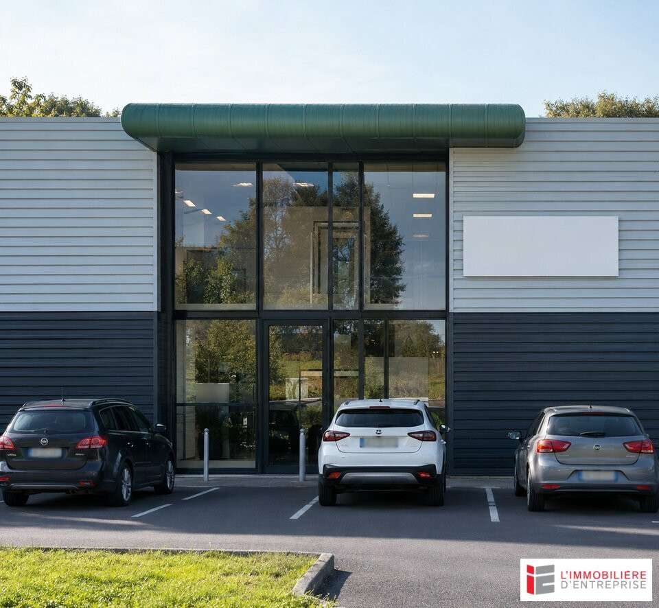 Cellule commerciale 200m² à louer à Redon