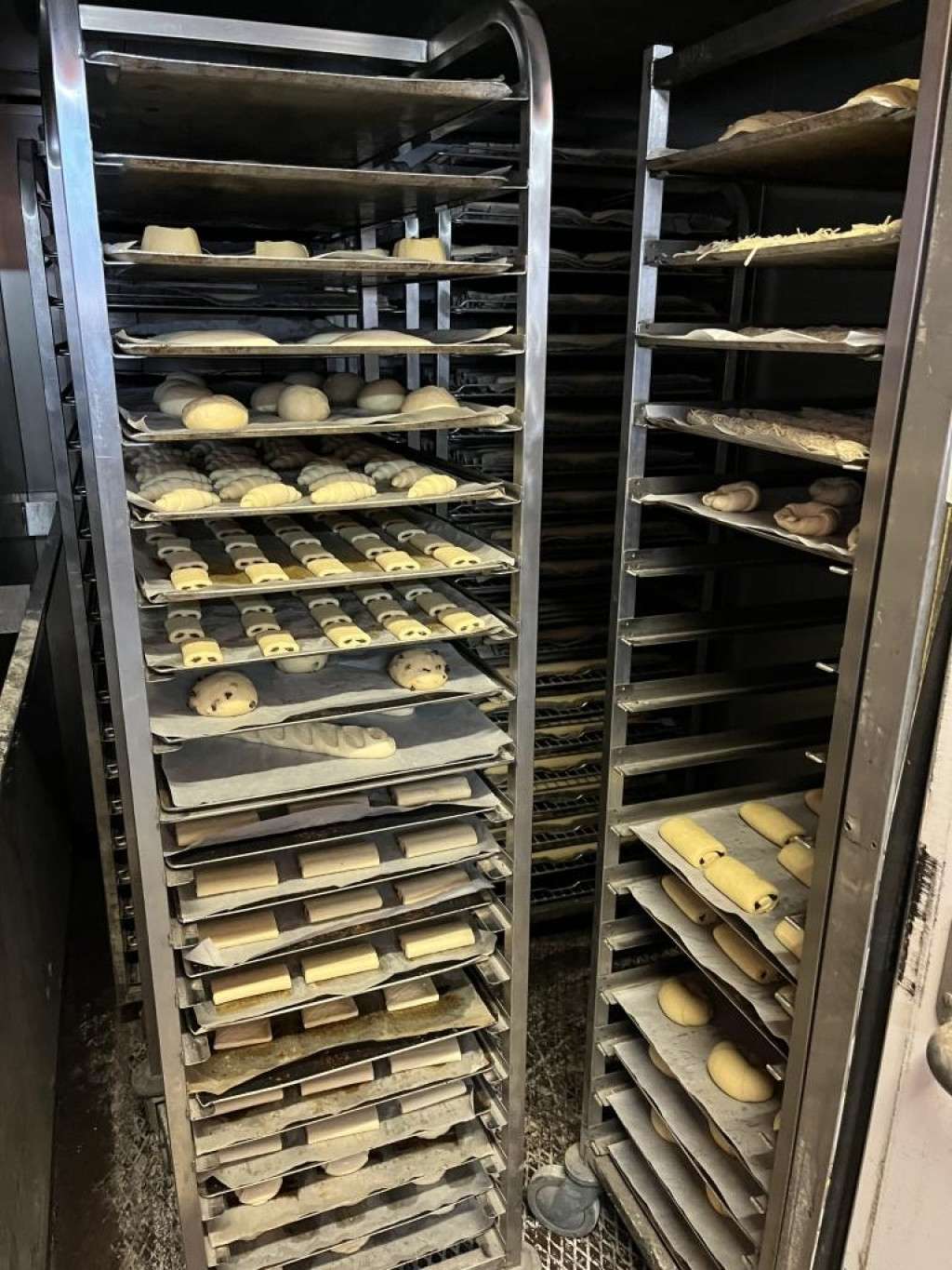Boulangerie à vendre Est-BdR Potentiel et parking