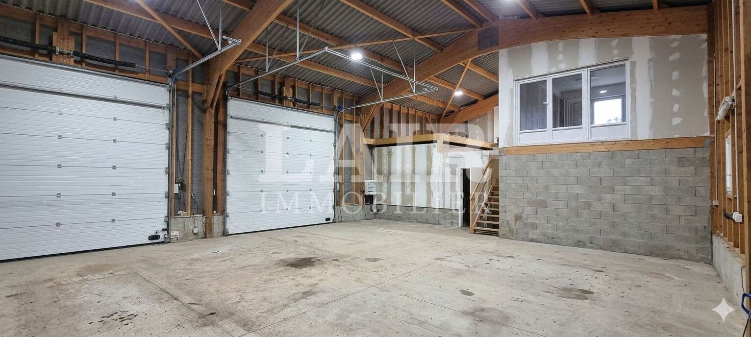  Rare à louer local 300m² agglo d'Alençon 