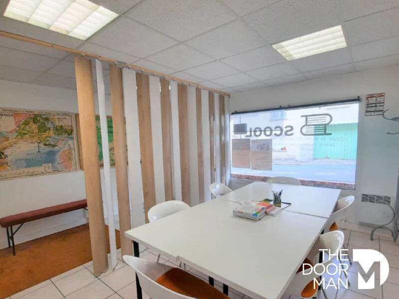 A louer locaux commerciaux 37m² Rambouillet centre