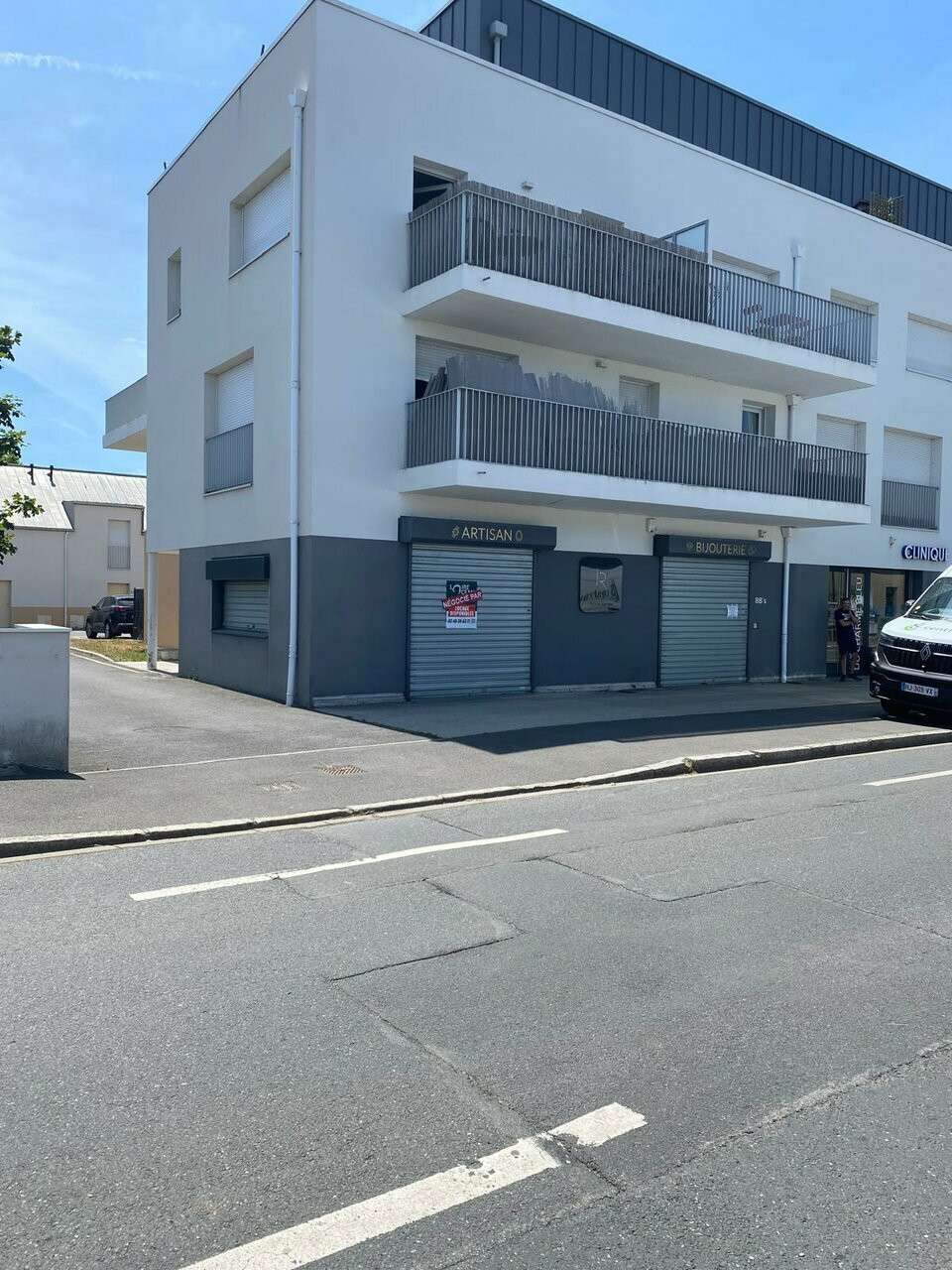 A louer local commercial 51m² à Treillières centre