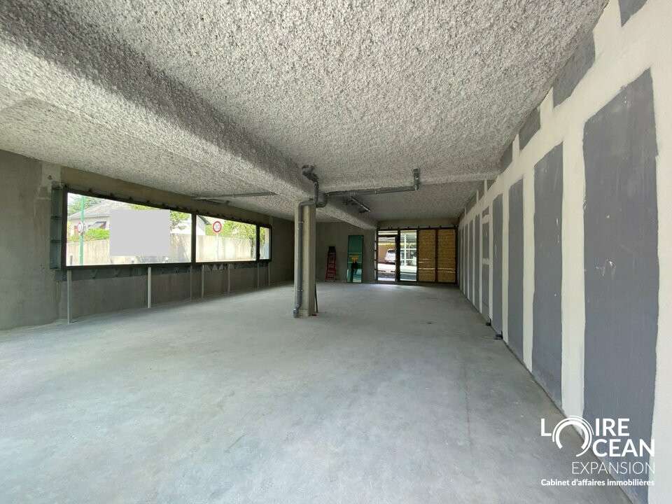 A vendre local commercial 114m² Ste-Luce-sur-Loire