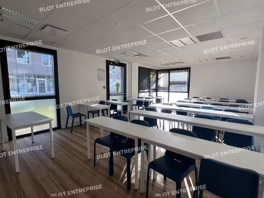 A louer bureaux 465m² Rennes Ecopole Sud Est