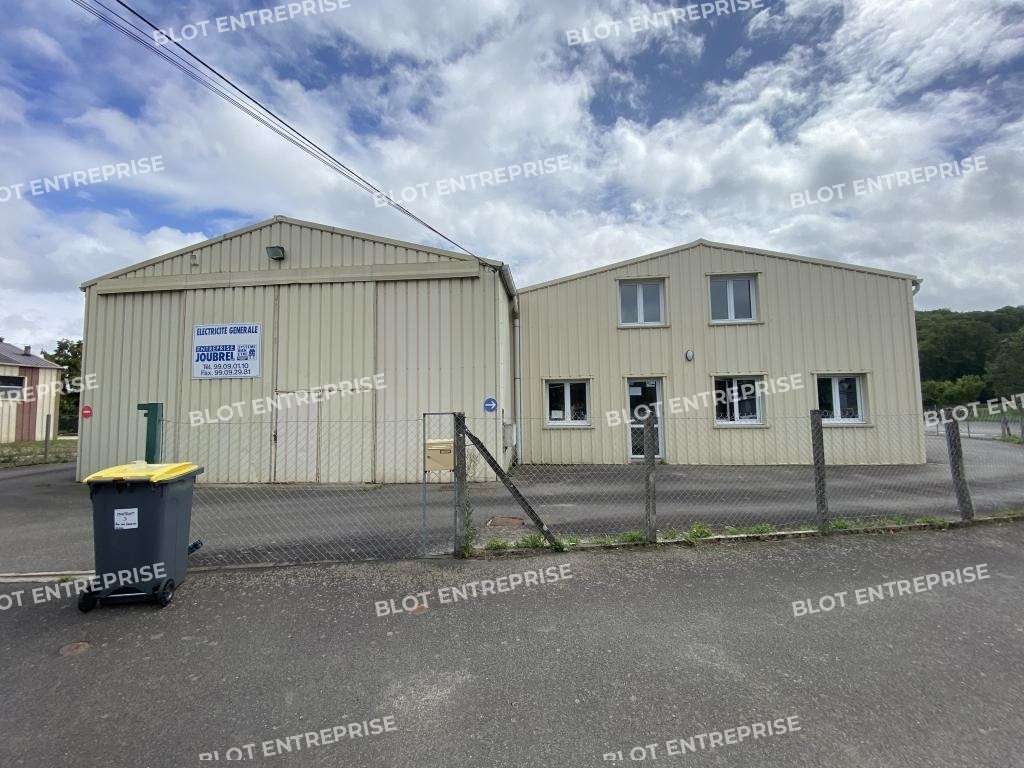 A vendre local d'activités à Montfort-sur-Meu