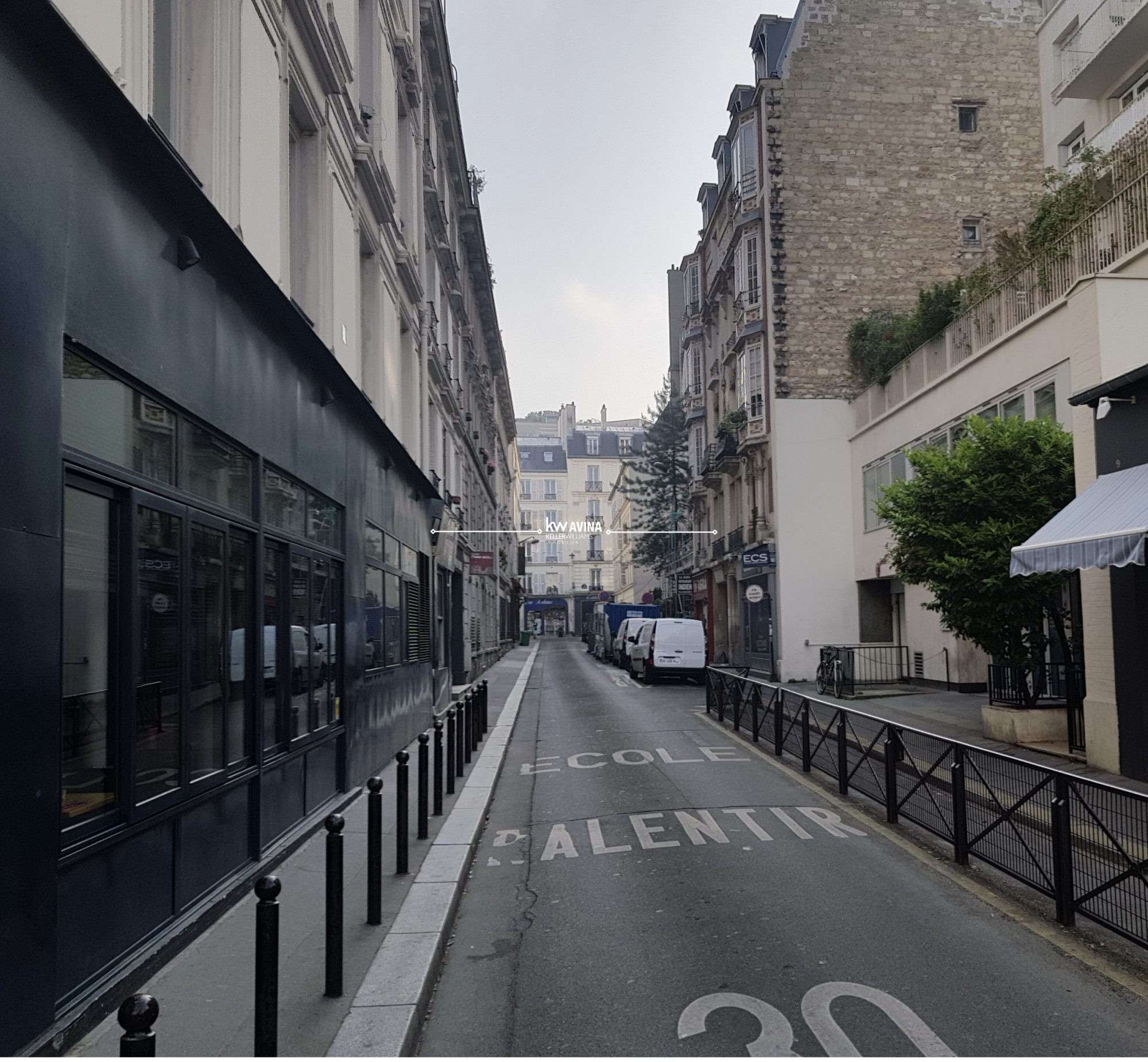 AV Immobilier commercial + Appart 210m² Paris 16