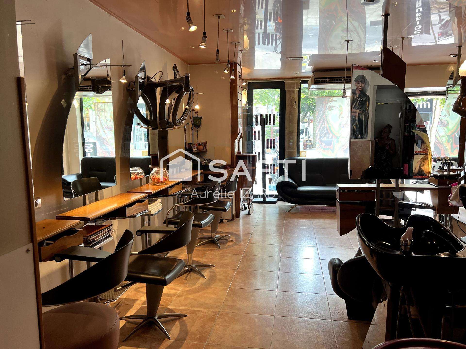 A vendre salon de coiffure 55m² à Millau centre