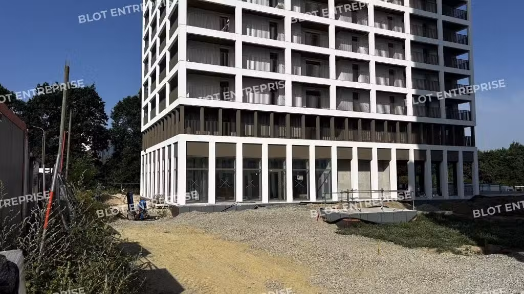 A vendre locaux commerciaux 81m² à Rennes