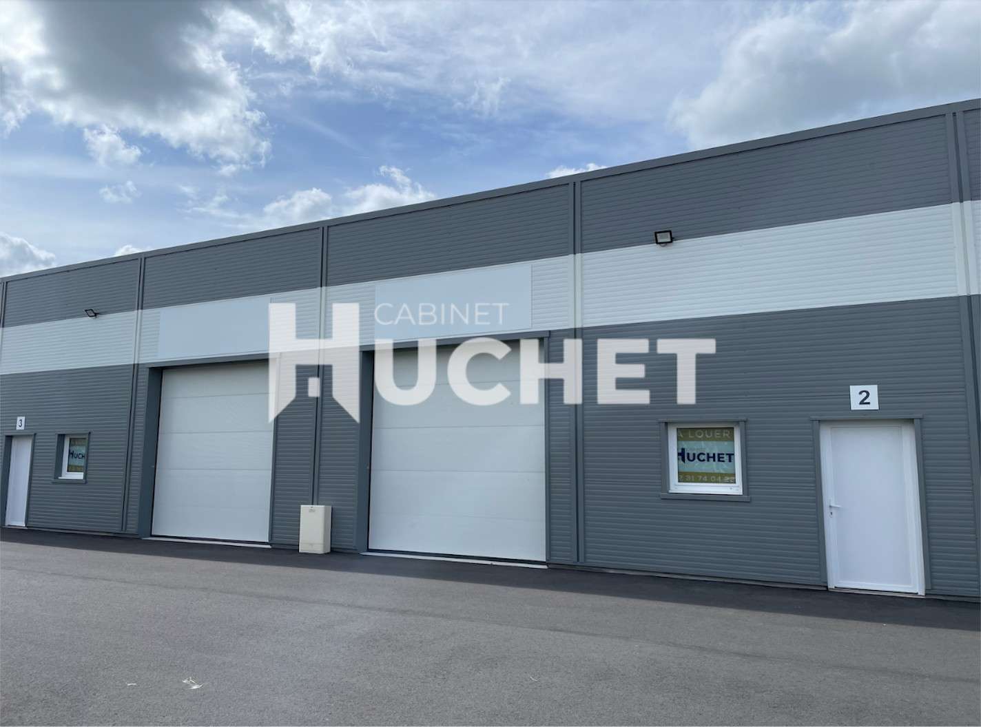A louer local neuf  217m² proche Bayeux 