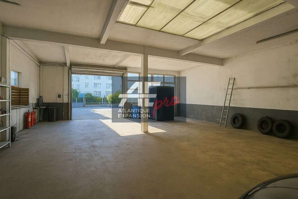 A louer local d'activité 247m² à Saint Nazaire