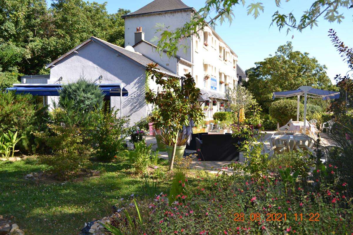 Vente hôtel bureau empl prémium Brissac Quince