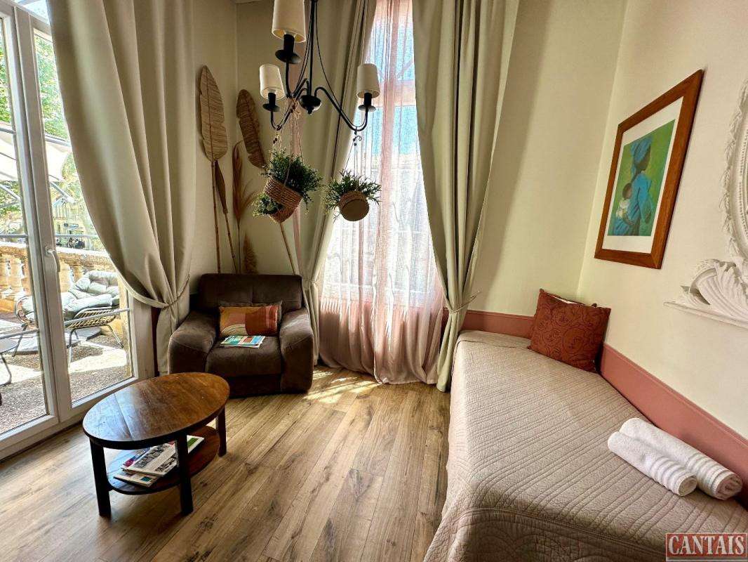 Vente hôtel de charme au cœur de la Provence !