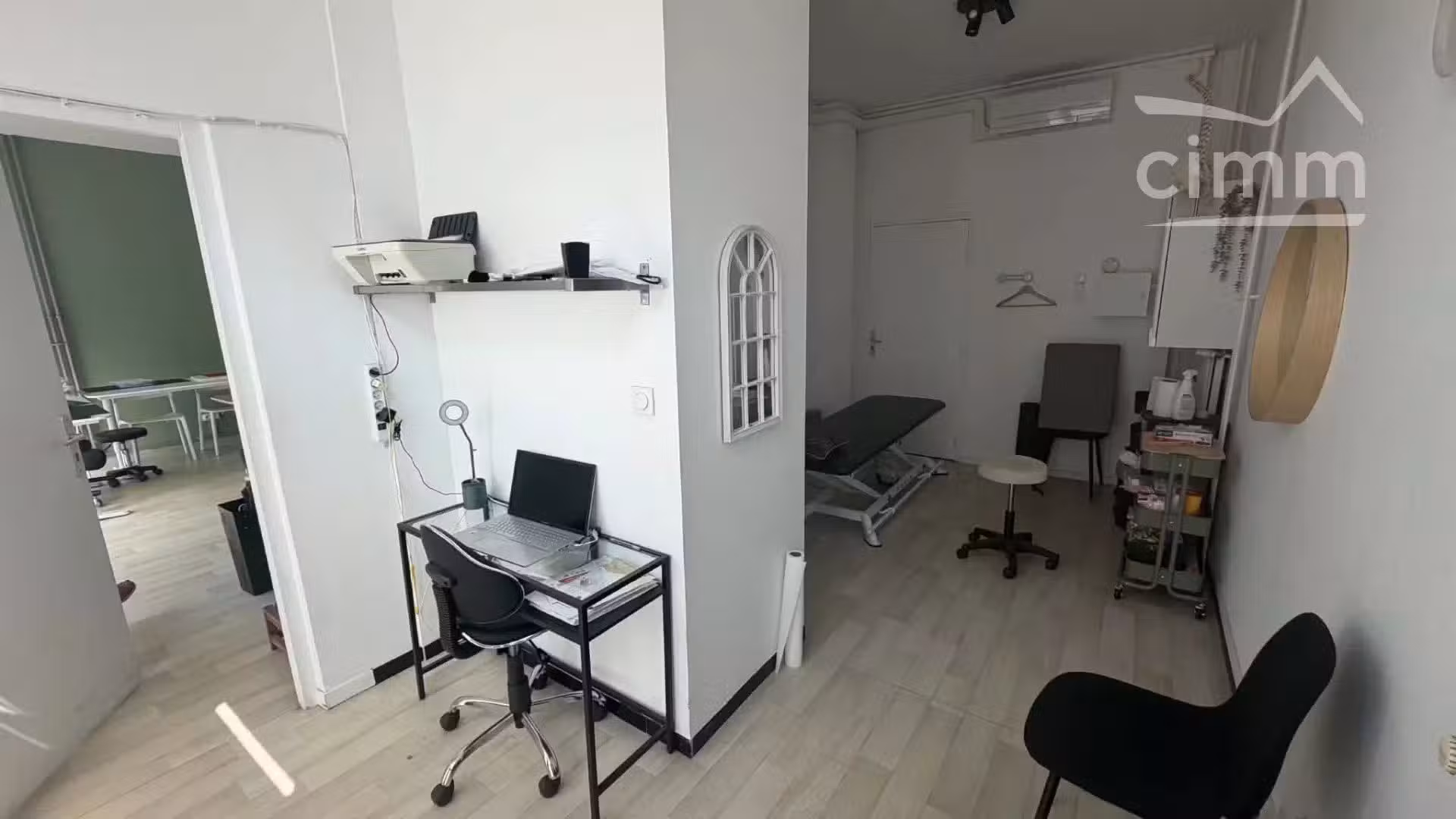 Loue local commercial bureaux de 47m² Villeurbanne