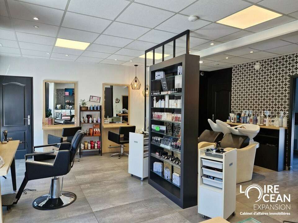 Vente FDC coiffure 50m² à Vue centre axe passant