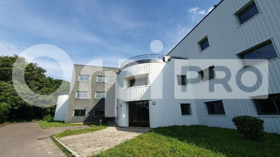 Bureau de 189,40m² à louer à Gretz-Armainvilliers