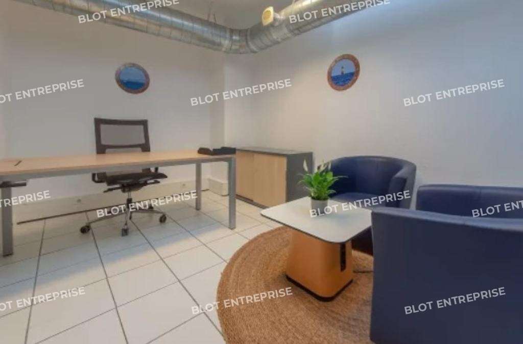 A louer bureau privatif équipé 11m² Saint Brieuc