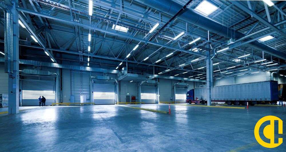 Entrepôt de 700m² à vendre à Pringy