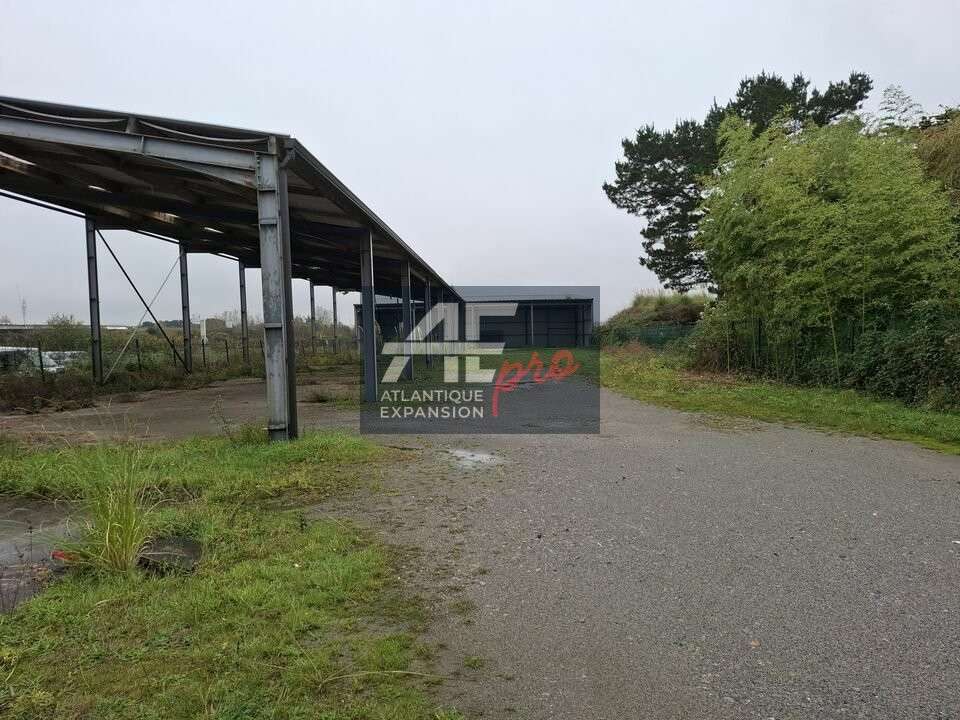 A louer local d'activité 785m² Montoir de Bretagne