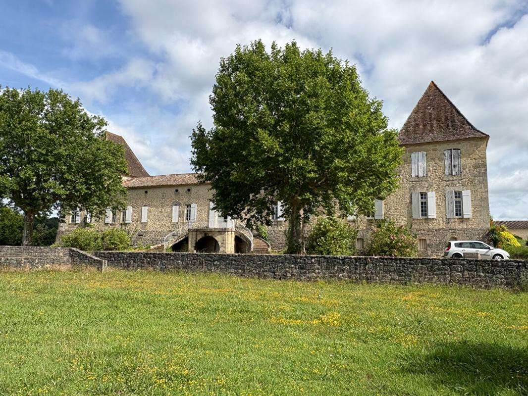 Investissement d'exception Château de 1763