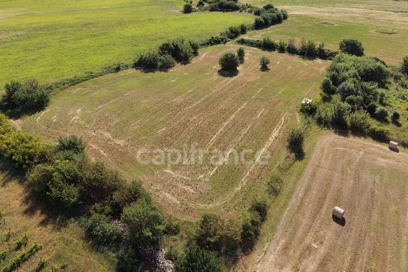Vente parcelle agricole 5800m² à Junas